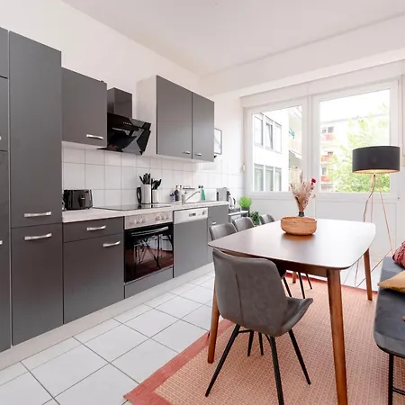 Travelers Dream Heart Of מאנהיים